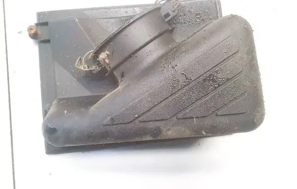 Ford Escort Air filter box 928f9600dc 928f-9600-dc
