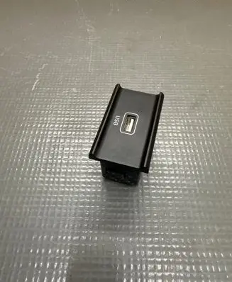 KIA Sportage USB socket connector 96120D9600