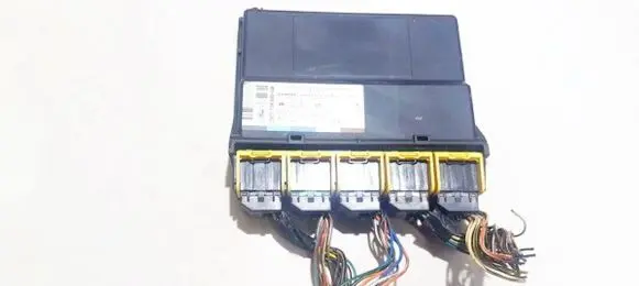 Ford Mondeo Mk III Comfort/convenience module 1s7t15k600gb 5wk48731b