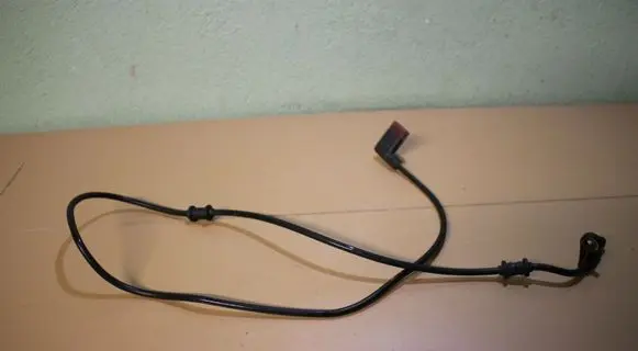 Mercedes-Benz C W203 ABS rear brake sensor A2035401417