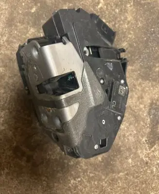 Volvo S60 Front door lock 31301739 A046465 3501011