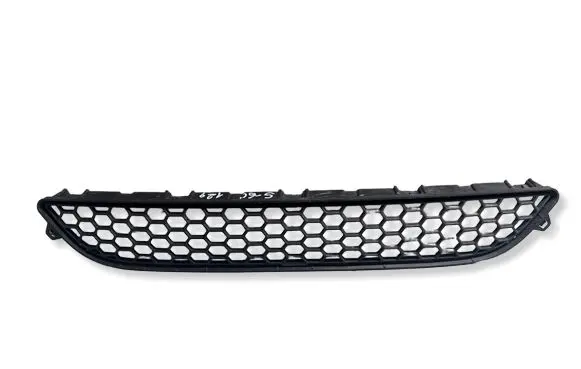 Volvo S60 Front bumper lower grill 30795021