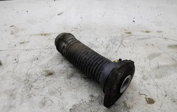 Volvo XC40 Front upper strut mount 32221003 6888746747