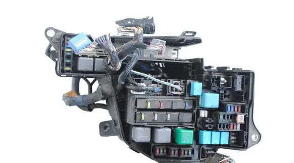 Lexus GS 300 350 430 450H Fuse box set