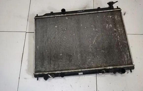 Nissan Murano Z50 Coolant radiator