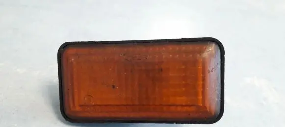 Volkswagen Golf III Front fender indicator light 1h0949111