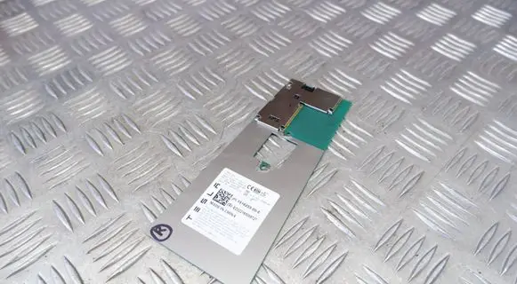 Tesla Model Y Keyless system antenna 151625500E
