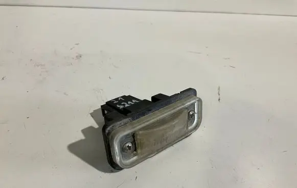Mercedes-Benz E W211 Number plate light