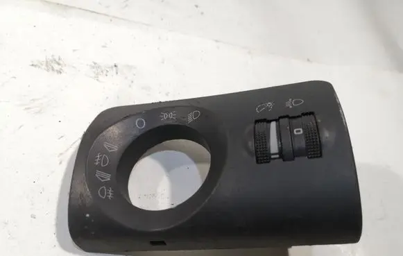 Audi A6 S6 C5 4B Headlight level height control switch