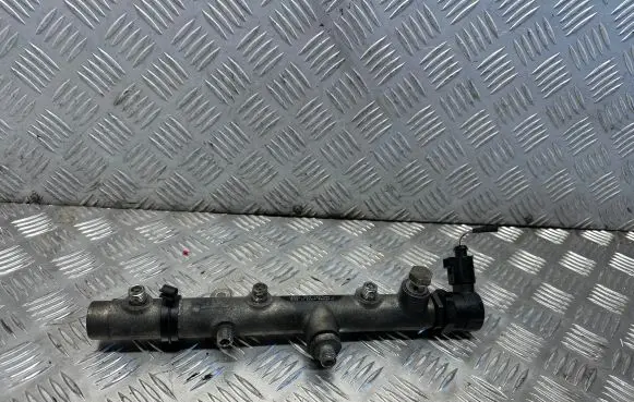 Volkswagen Phaeton Fuel main line pipe 059130090J F00R001823