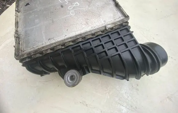 Land Rover Evoque I Intercooler radiator GJ329L440AB