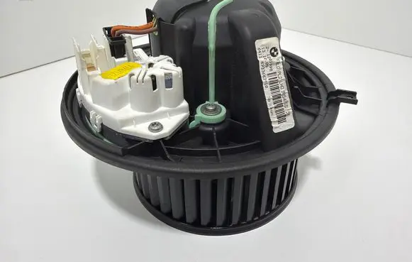 BMW 3 E92 E93 Heater fan/blower 6933663 985465S 1201998