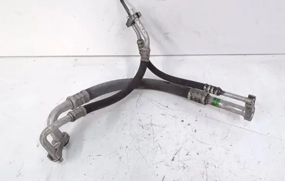 Opel Meriva B Air conditioning (A/C) pipe/hose 13265841 460046220