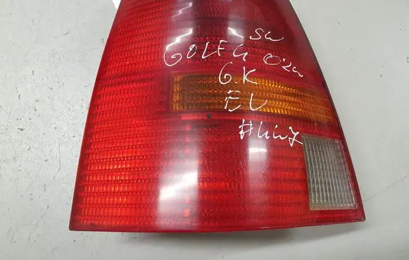 Volkswagen Golf IV Rear/tail lights 1J9945258A 284301