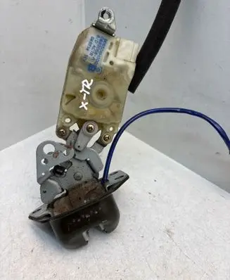 Tailgate/trunk/boot lock/catch/latch
