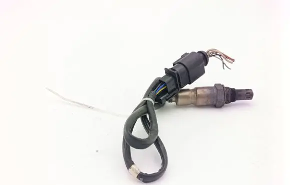 Volkswagen Caddy Lambda probe sensor 04L906262AB