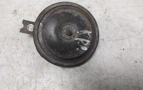 Hyundai Santa Fe Horn signal 28R000033