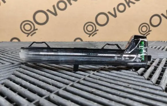 Opel Corsa F Mirror indicator light 9837260480