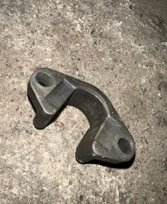 BMW 5 E39 Fuel Injector clamp holder 13537787215