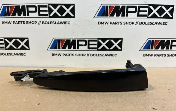 BMW 1 E81 E87 Sliding door exterior handle 7154044