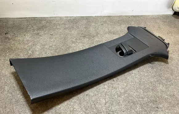 Volvo XC40 (B) pillar trim (top) 31457493 AEPZZ AFP7