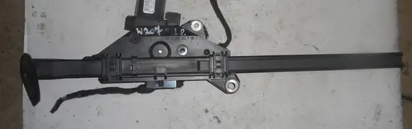 Mercedes-Benz E C207 W207 Seat belt adjustment motor A2078600182