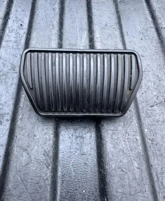 KIA Sportage Brake pedal 32825B1200