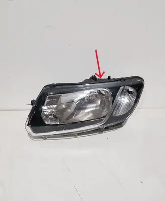 Dacia Sandero Headlight/headlamp 90029994