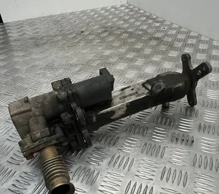 Volvo V70 EGR valve cooler 30637142