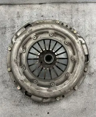 Nissan X-Trail T30 Pressure plate BH305RU