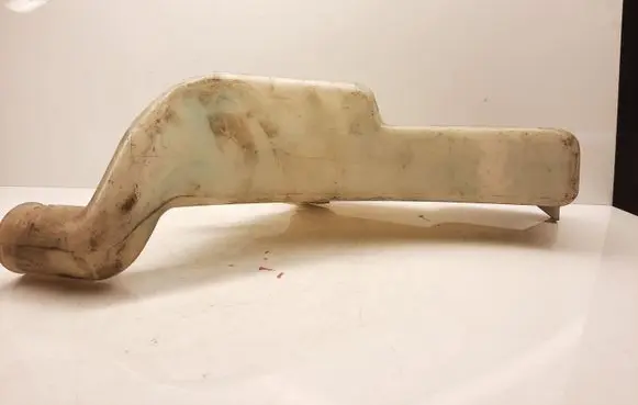 Audi A8 S8 D2 4D Lamp washer fluid tank 4D0955451A