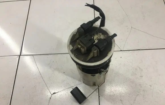 Nissan Almera N16 In-tank fuel pump 0520300006 02502