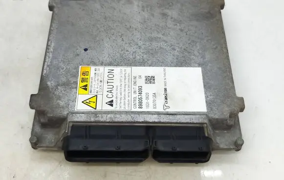 Isuzu D-Max Engine control unit/module 8980574093 83070135A 1031D620