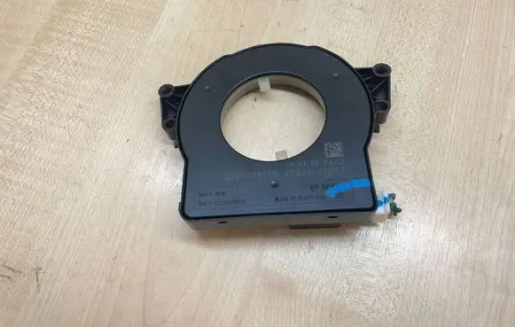 Renault Koleos I Airbag slip ring squib (SRS ring) 47945JY00A 0265005515