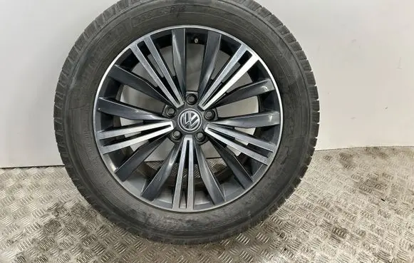 Volkswagen Tiguan Allspace R18 alloy rim 5NN601025L