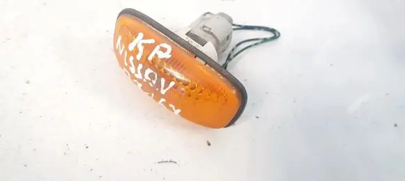 Nissan Almera Front fender indicator light