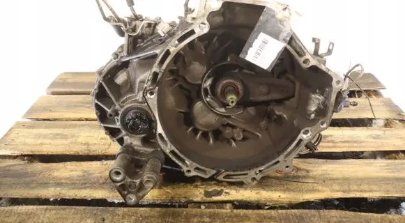 Manual 6 speed gearbox