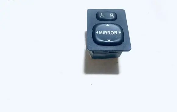 Wing mirror switch