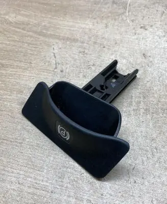 Mercedes-Benz E W211 Hand brake release handle 70050001
