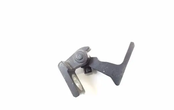 Porsche Cayenne (92A) Front door upper hinge 8K0831401A