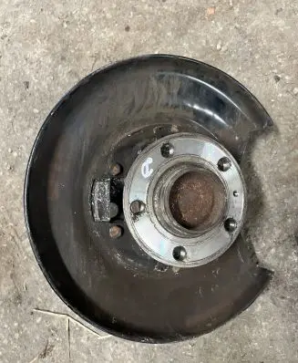 Volvo S60 Rear wheel hub spindle/knuckle 