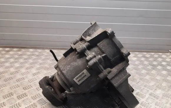 BMW X6 E71 Gearbox transfer box case 7599887