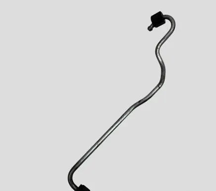 Fuel injector supply line/pipe
