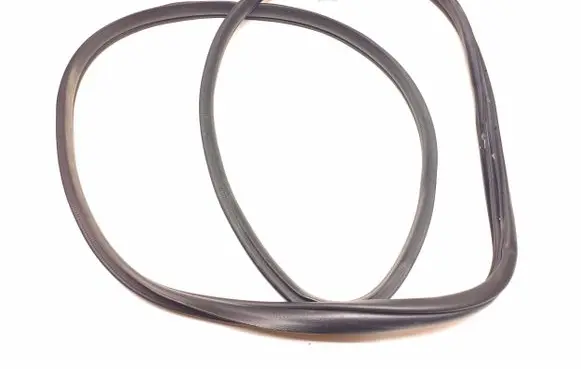 KIA Stinger Rubber seal rear door 