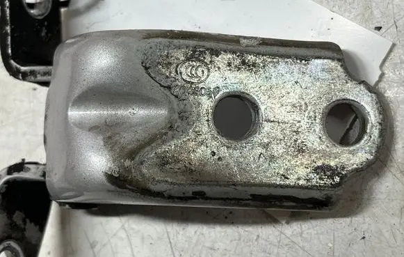 KIA Magentis Front door upper hinge A046057