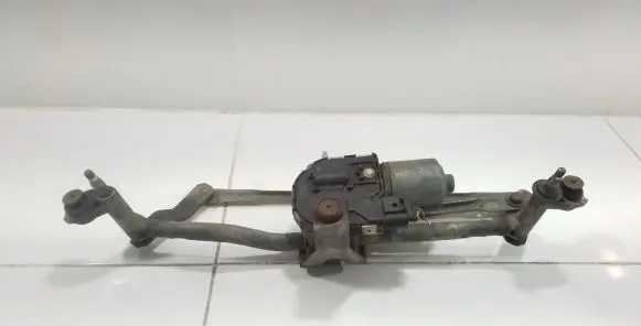 Volkswagen Caddy Front wiper linkage and motor 1T1955023 1397220926 100845063512