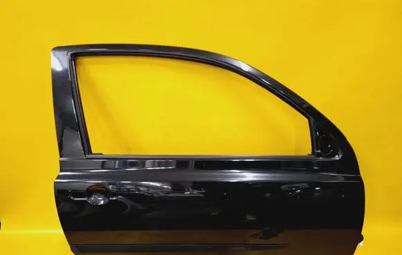 Nissan Micra Front door