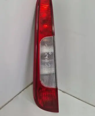 Ford C-MAX I Rear/tail lights 3M5113N411AA P3T201
