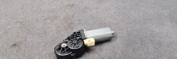 BMW 7 E65 E66 Seat adjustment motor 8316668
