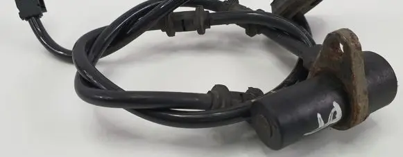 Mercedes-Benz E W210 ABS rear brake sensor A2105400717